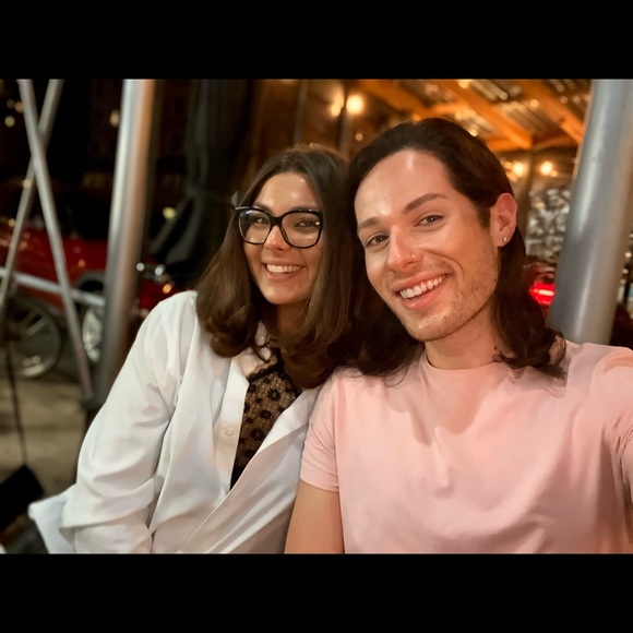 Meet your Posher, Sarah - Picture 2 of 8